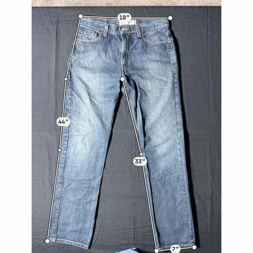 Levi's 505 Regular Fit Medium Wash Straight Leg Jeans Size 33x34